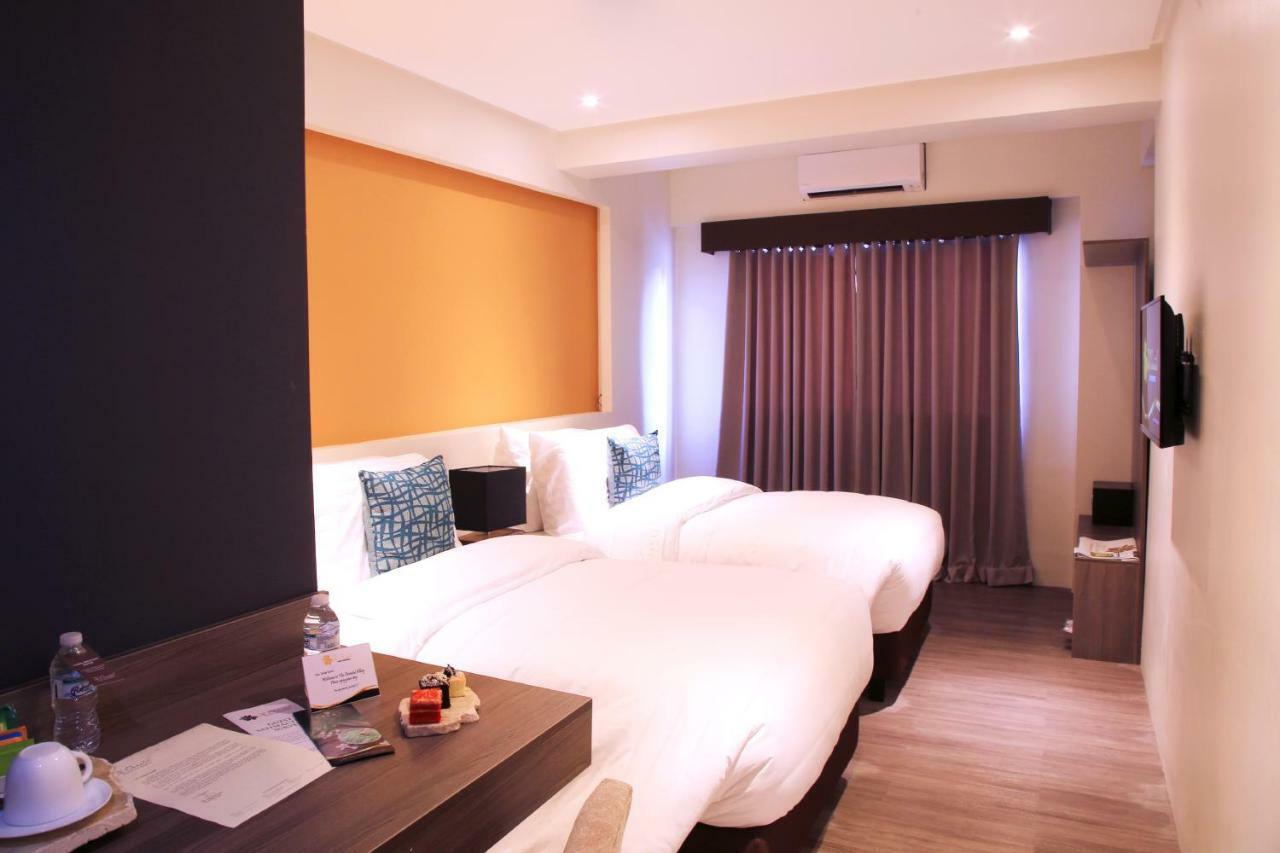 Proxy By The Oriental Albay Hotel Legazpi Bagian luar foto